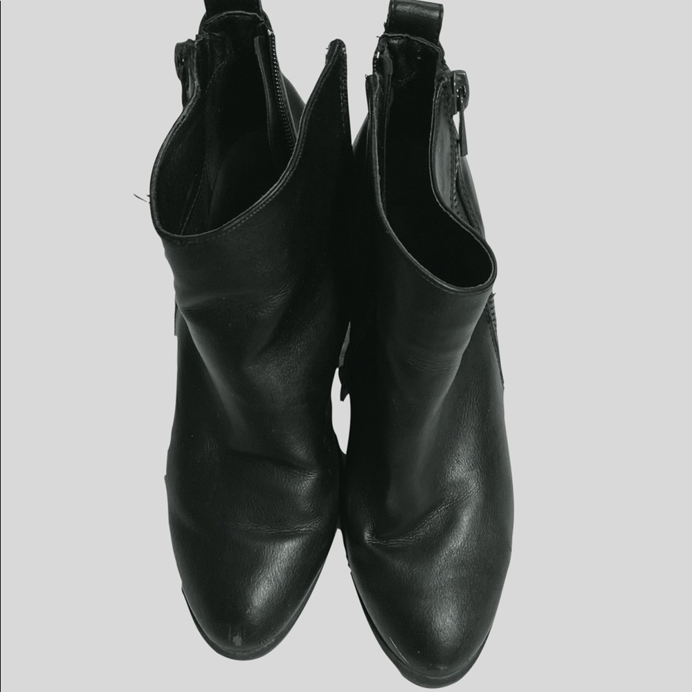 Black Bamboo Booties